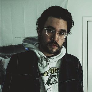 Meet your Posher, Adam thomas